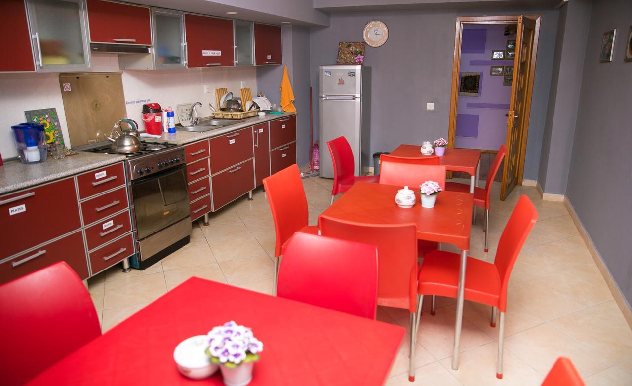 Highland Park Hostel Баку Экстерьер фото