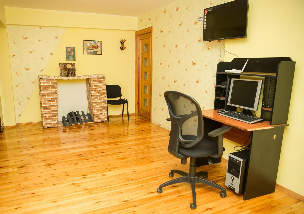 Highland Park Hostel Баку Экстерьер фото