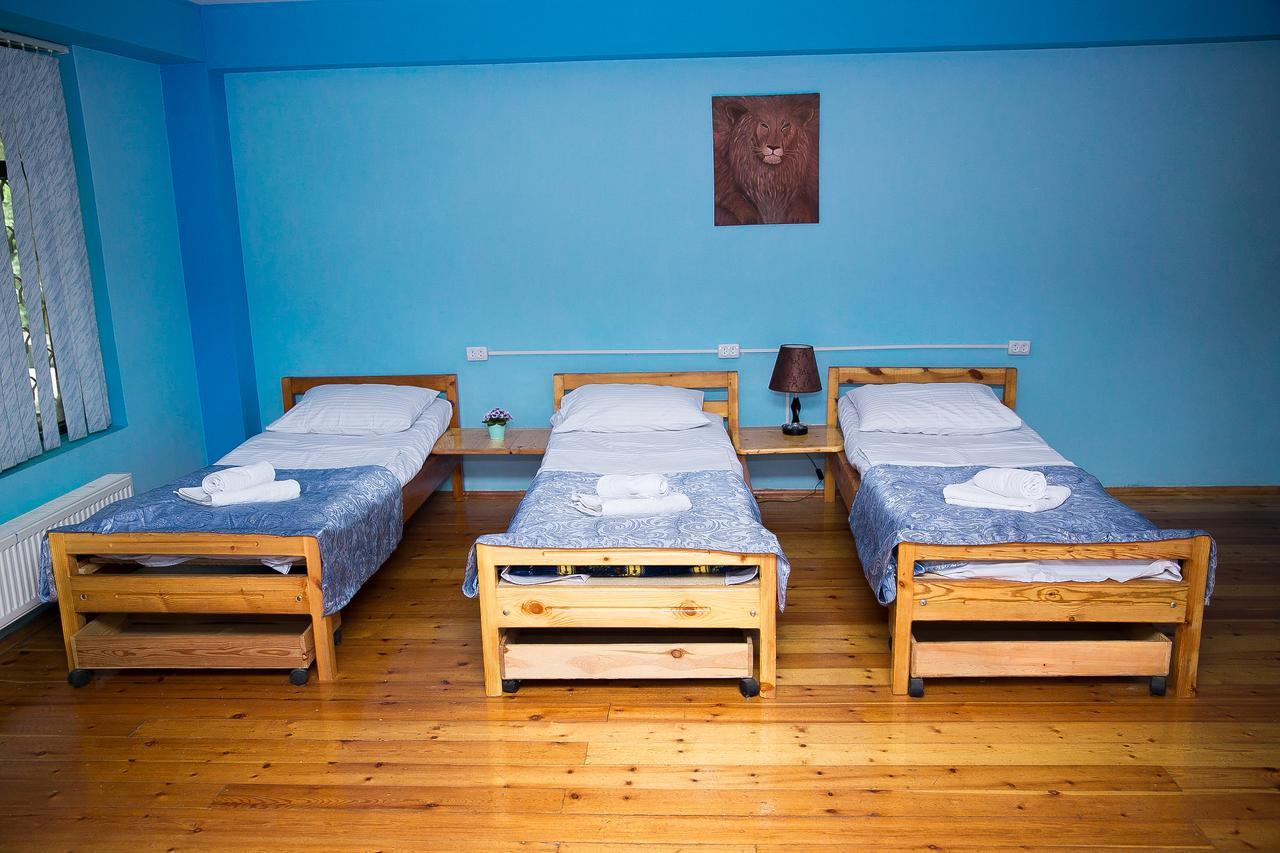 Highland Park Hostel Баку Экстерьер фото
