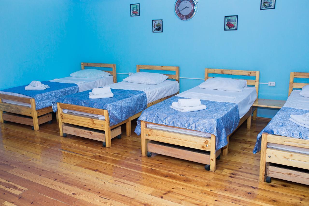 Highland Park Hostel Баку Экстерьер фото